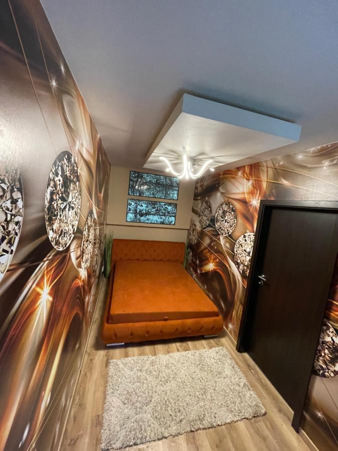 Mox Downtown Apartman Дебрецен Экстерьер фото