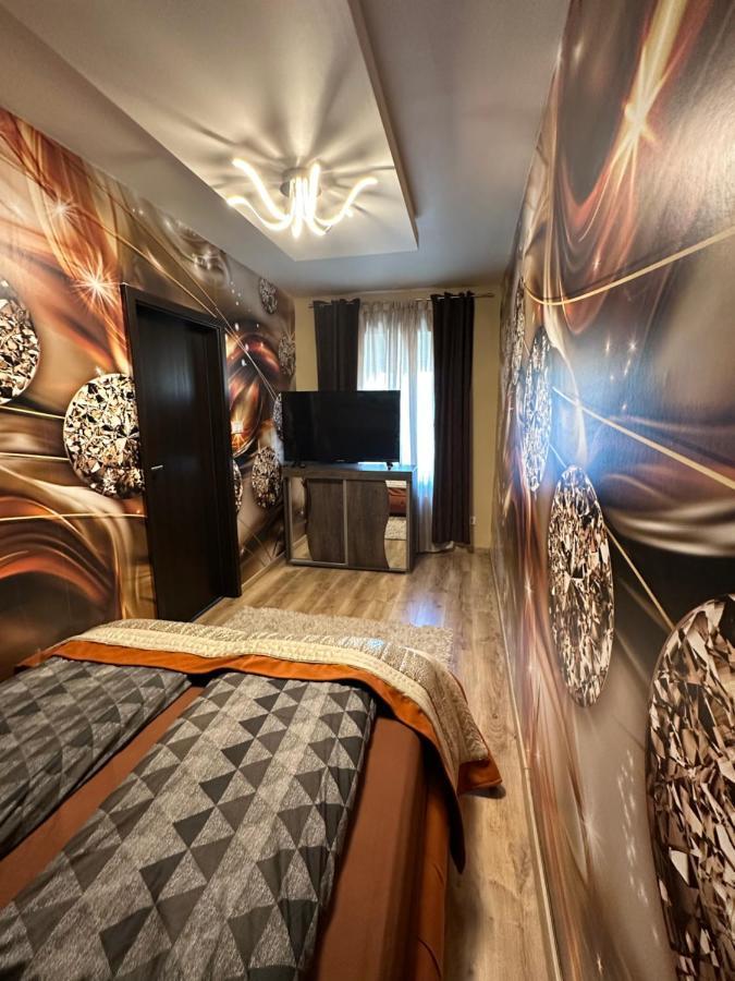Mox Downtown Apartman Дебрецен Экстерьер фото