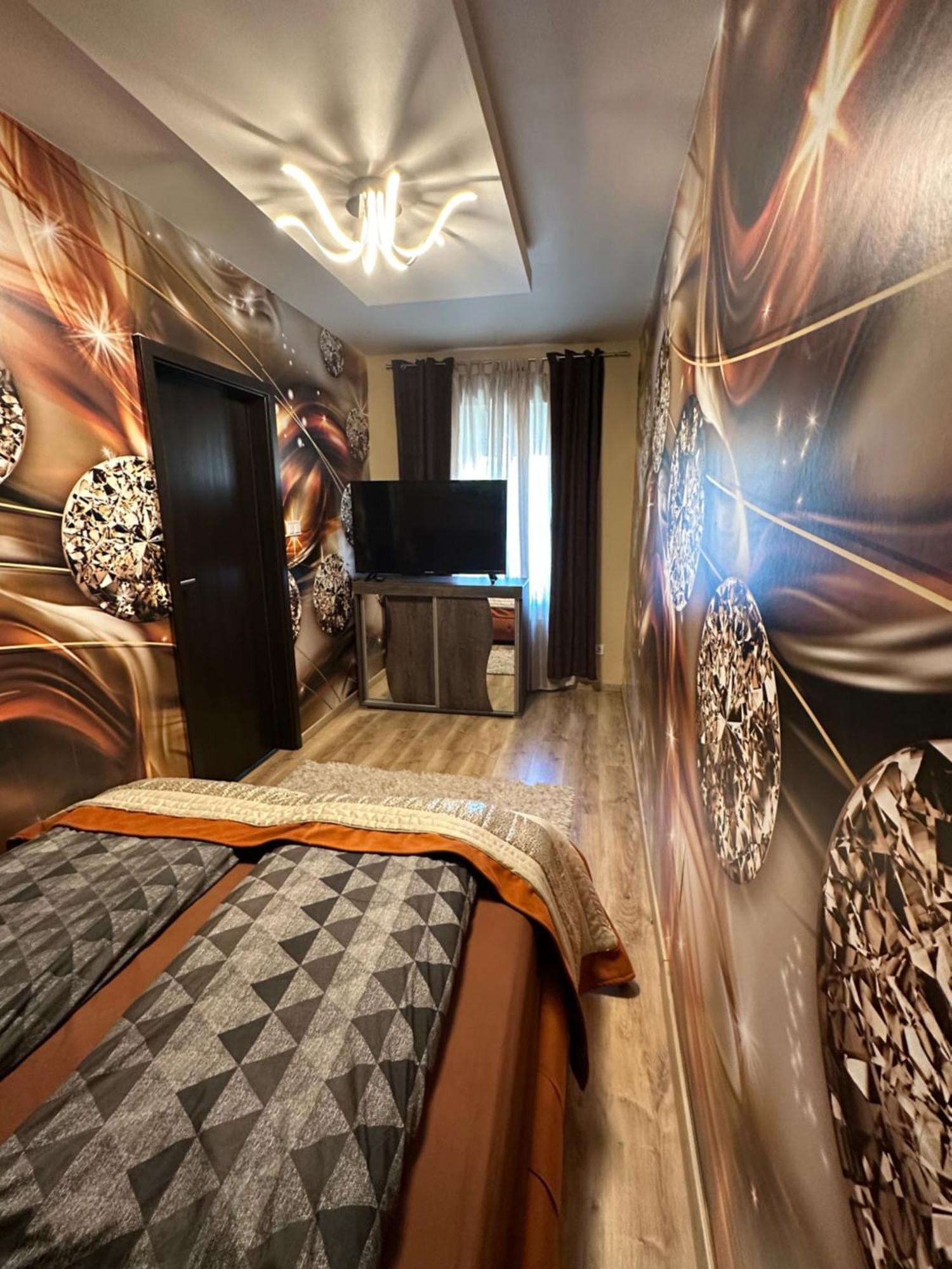 Mox Downtown Apartman Дебрецен Экстерьер фото