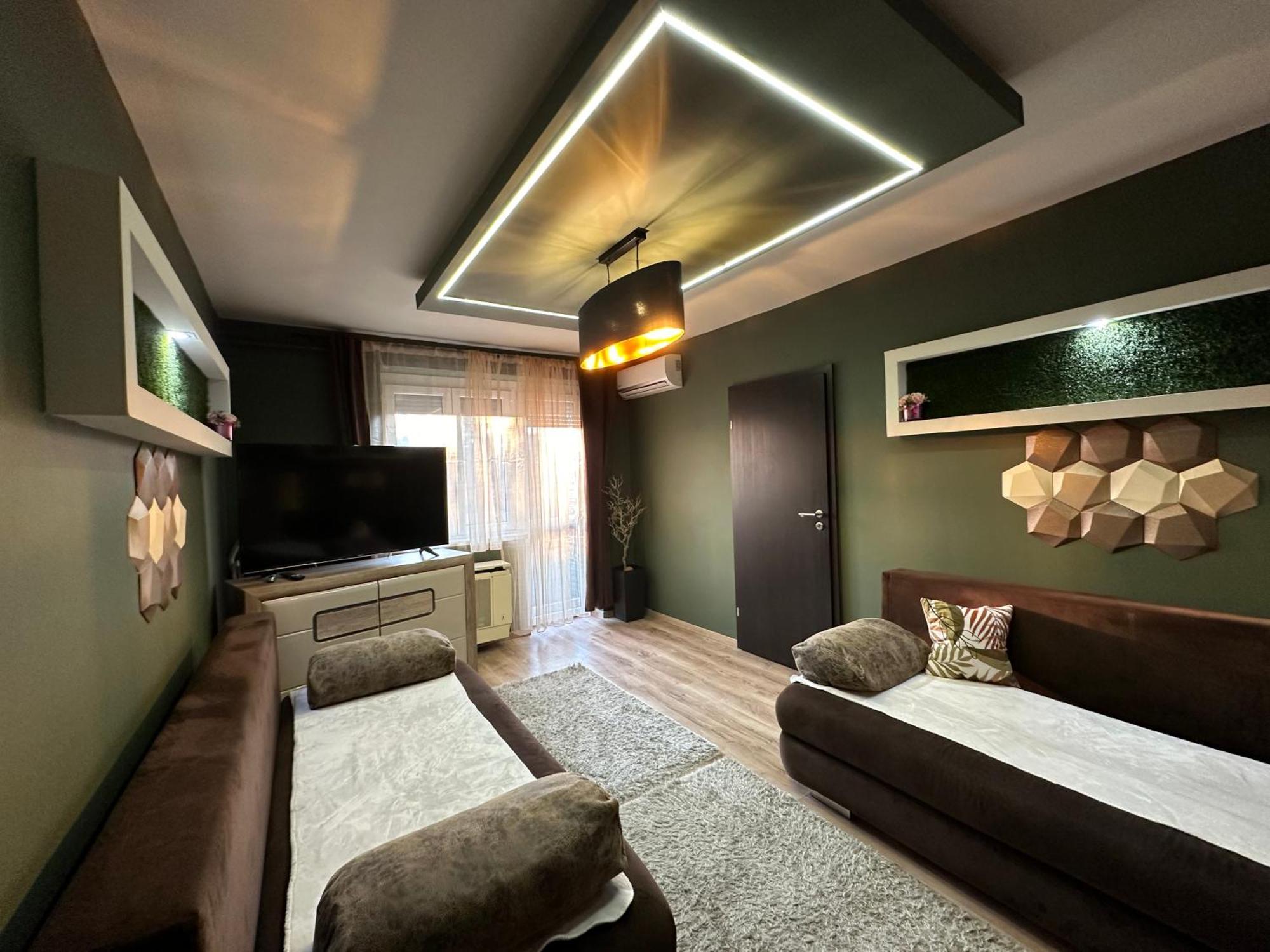Mox Downtown Apartman Дебрецен Экстерьер фото