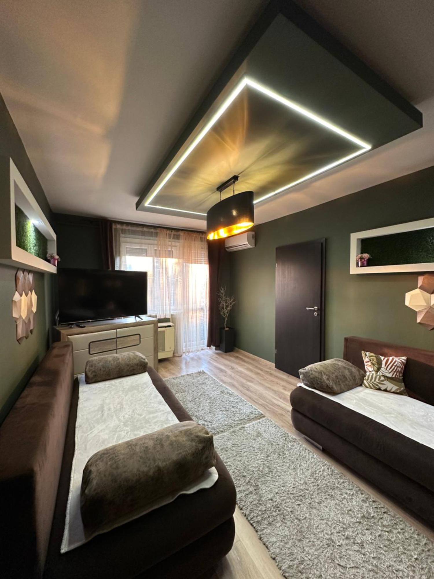 Mox Downtown Apartman Дебрецен Экстерьер фото