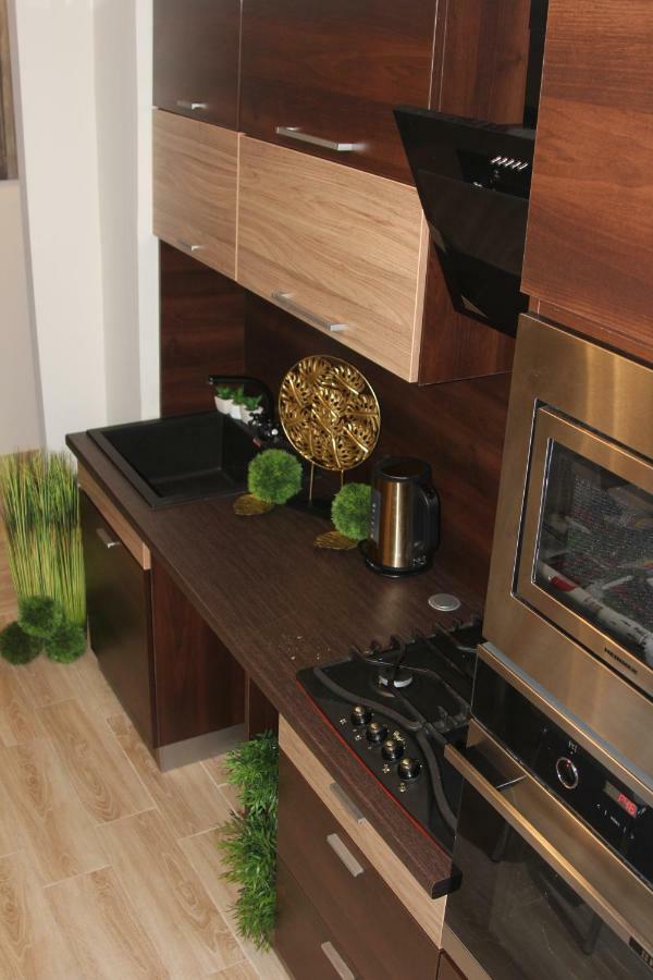 Mox Downtown Apartman Дебрецен Экстерьер фото